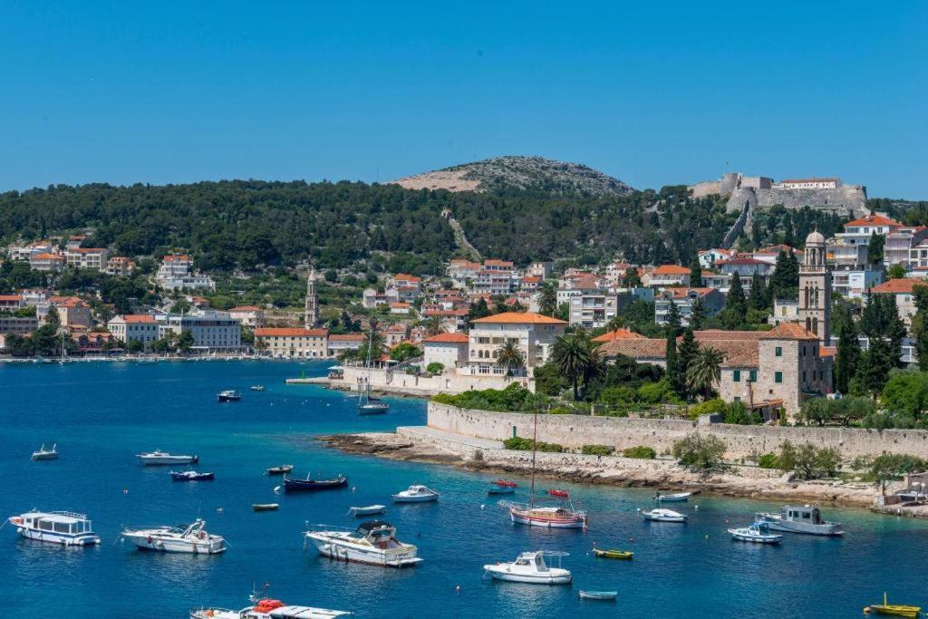 Sunset House With Seaview Apartment Hvar Town Exterior photo