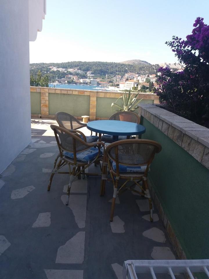 Sunset House With Seaview Apartment Hvar Town Exterior photo